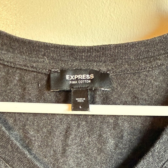Express Charcoal V-Neck Tee - Picture 3 of 3
